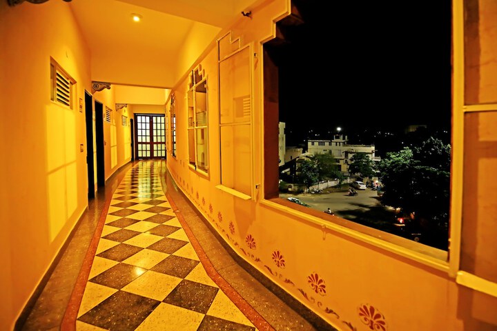 Lobby Photos