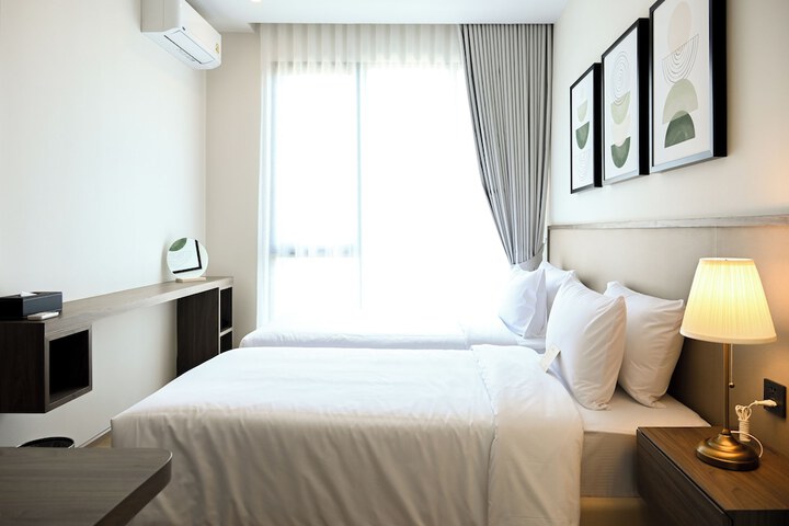 Room 14 of 251