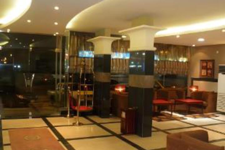 Suite Photo