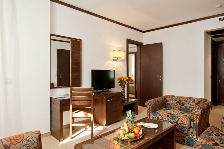 Room 12 of 54