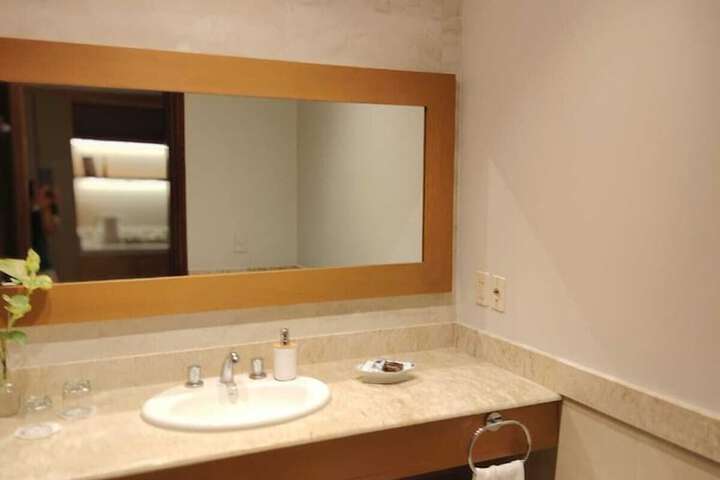 Room 40 of 131
