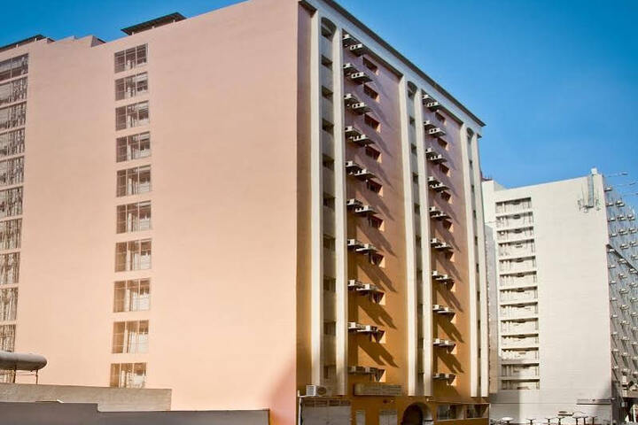 Hotel 5 of 8