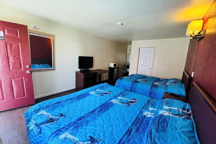 2 King Beds (6 of 19)