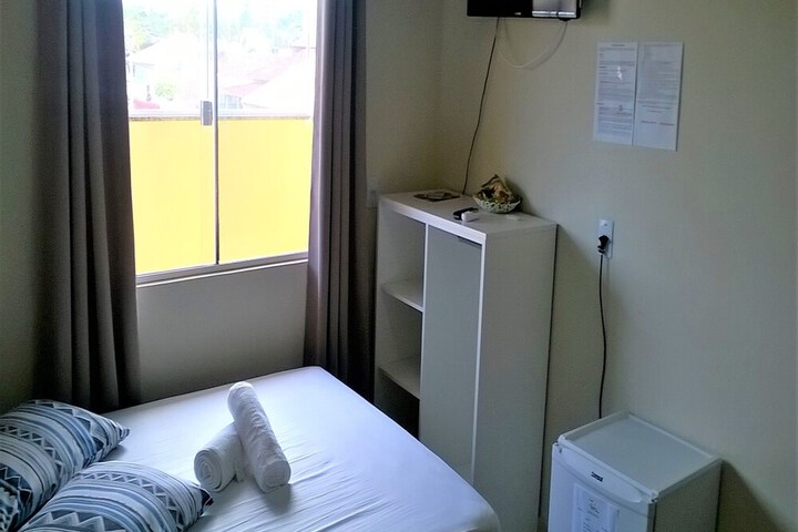 Room 8 of 61