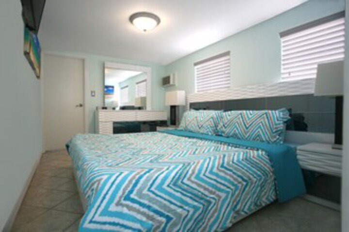 Room 28 of 36