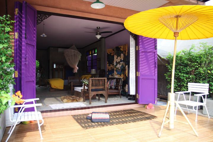 Room 12 of 94