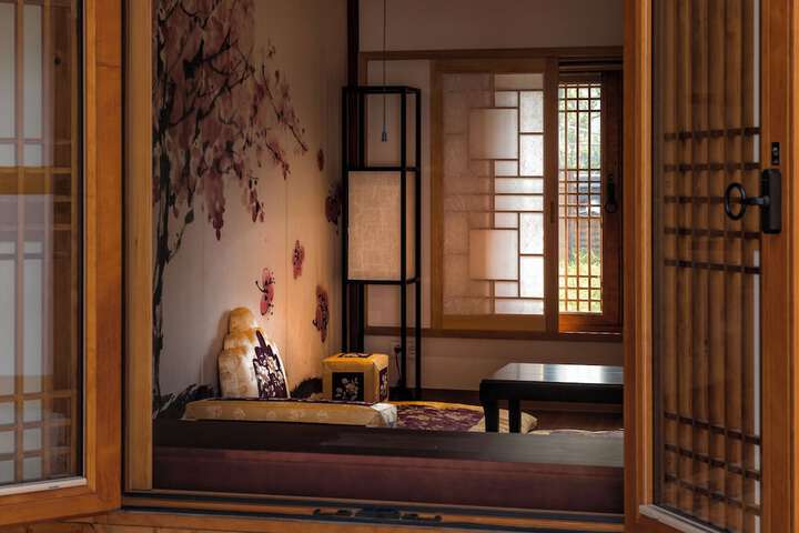 Room 17 of 26