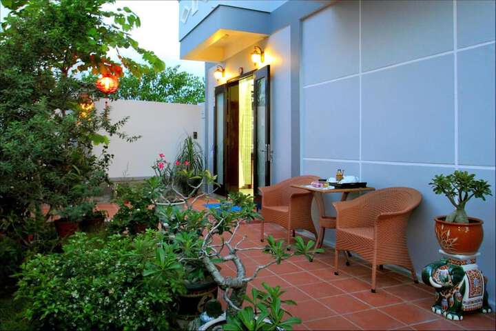 Terrace/Patio 16 of 18