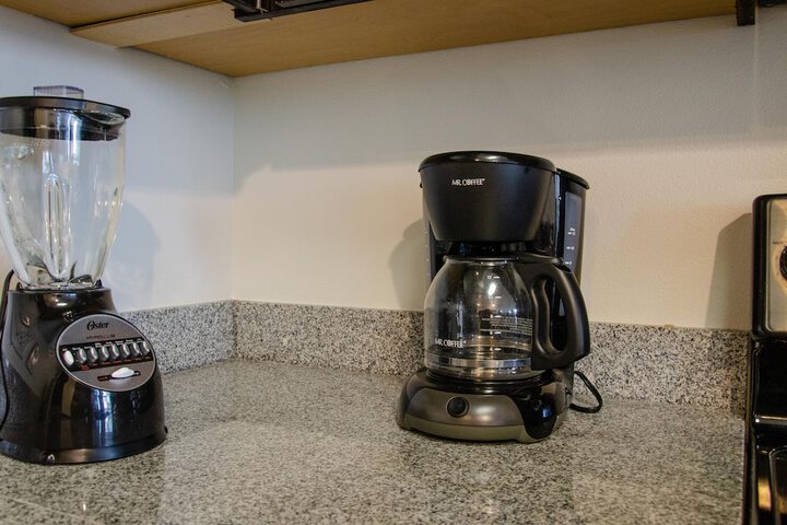 Breakfast/Coffee Service 83 of 118