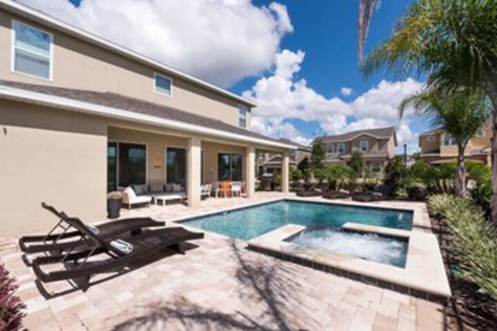 Pool 23 of 41