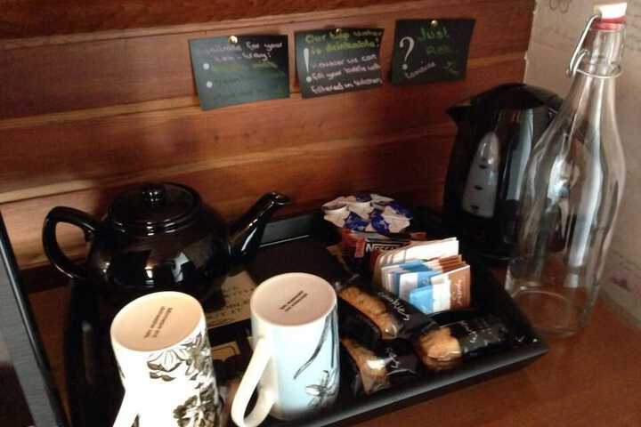 Breakfast/Coffee Service 17 of 44
