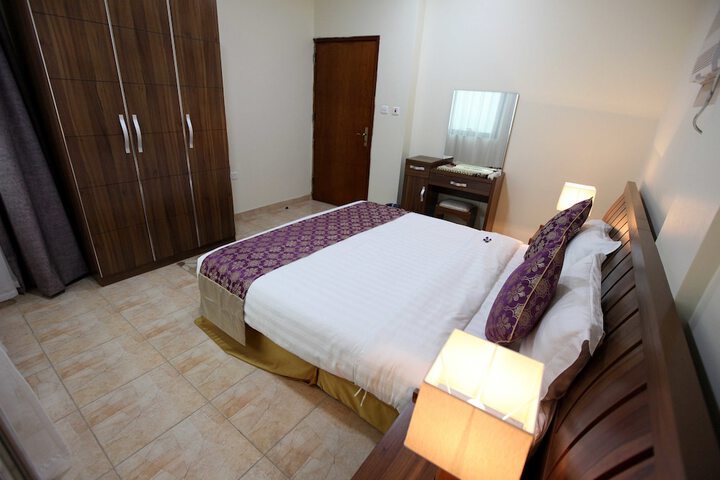 Room 26 of 63