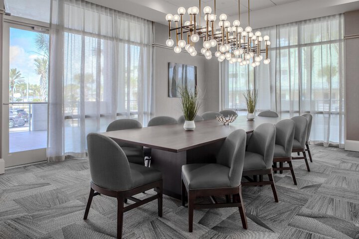 Hotel Interior 6 of 33