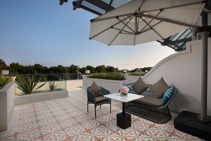 Terrace/Patio 20 of 41