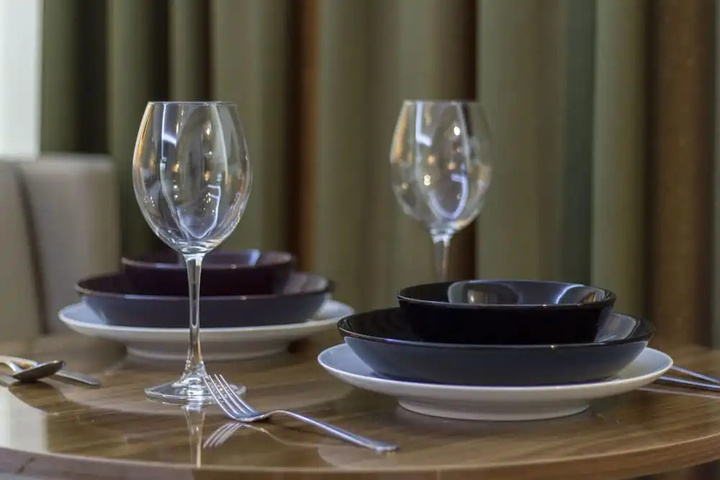 Dining 19 of 21
