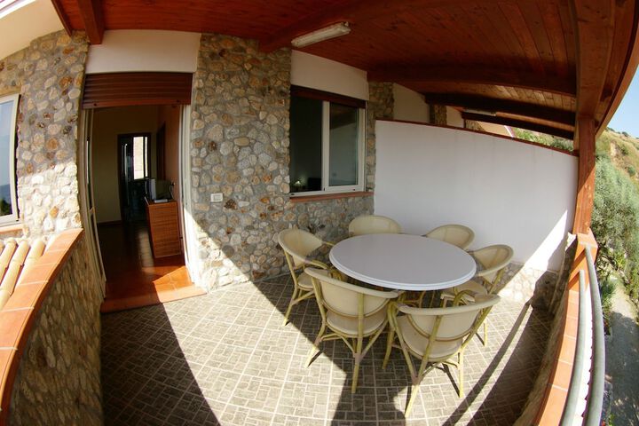 Terrace/Patio 18 of 70