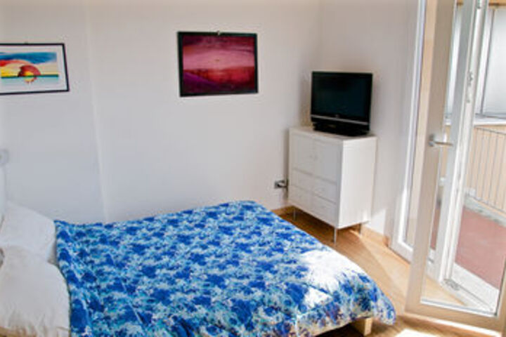 Room 30 of 51