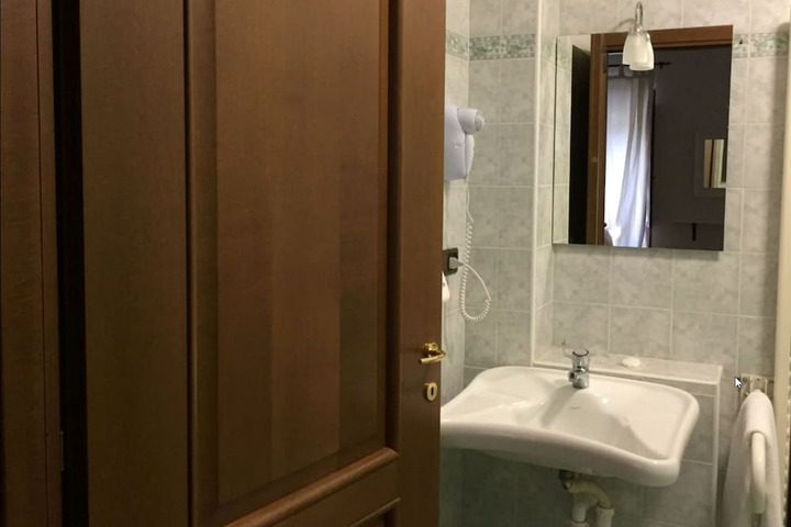 Bathroom Vanities
