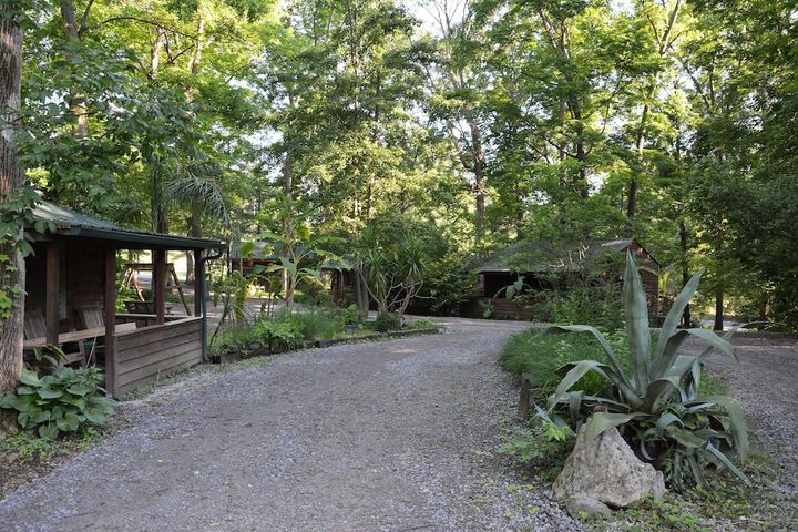 Property Grounds 11 of 12
