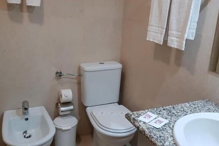 Room 11 of 15