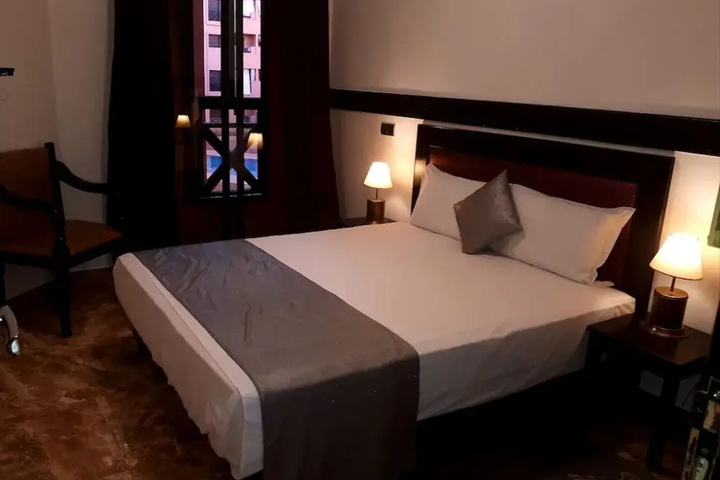 Room 2 of 14