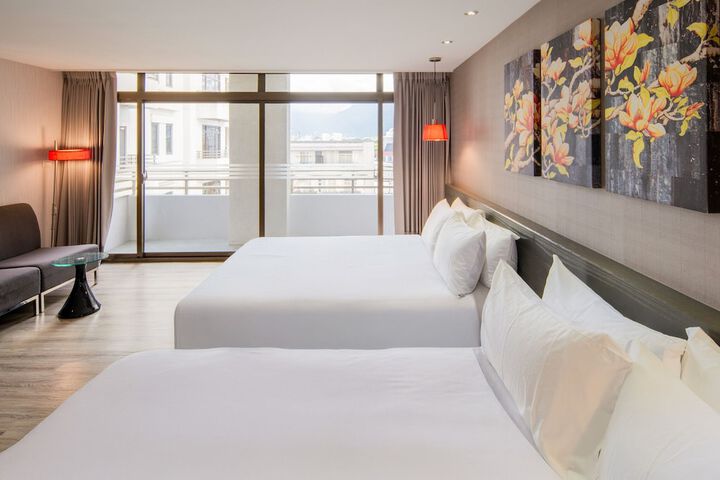 Room 30 of 120