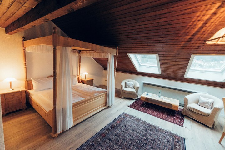 Room 44 of 56