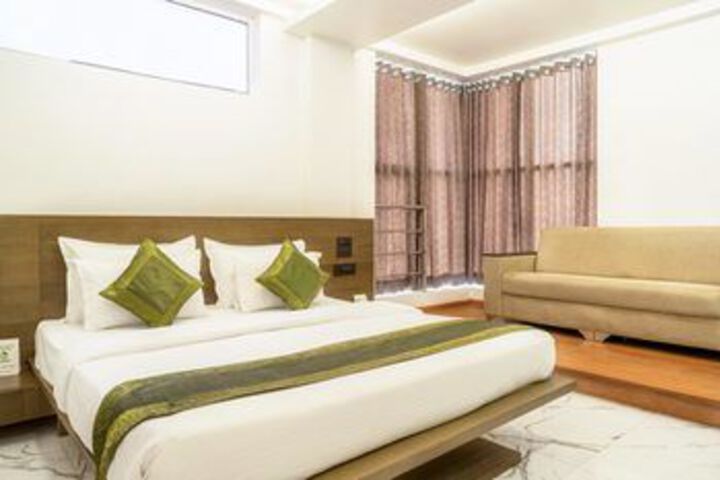 Room 21 of 41