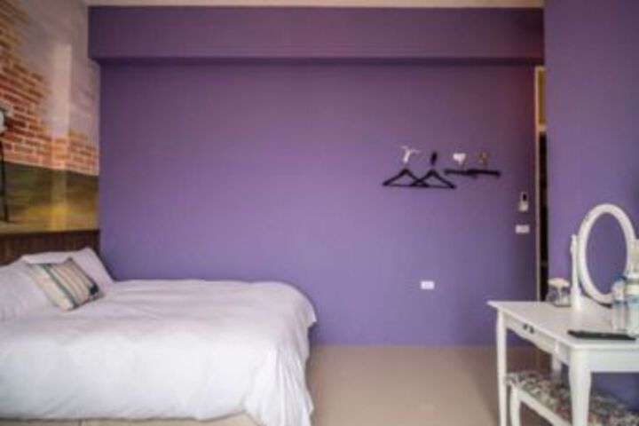 Room 16 of 43
