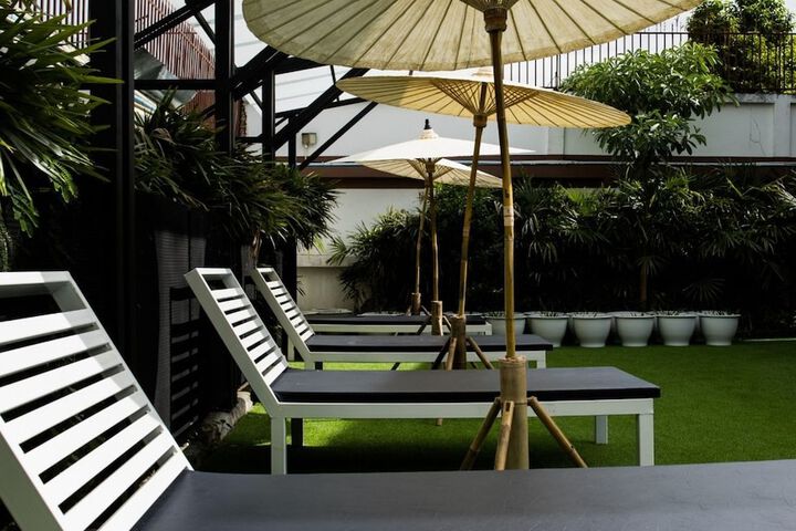 Sundeck 50 of 54