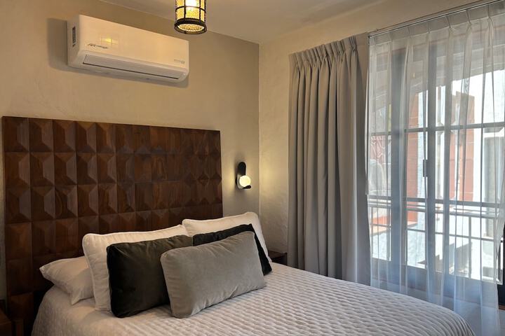 Room 40 of 150