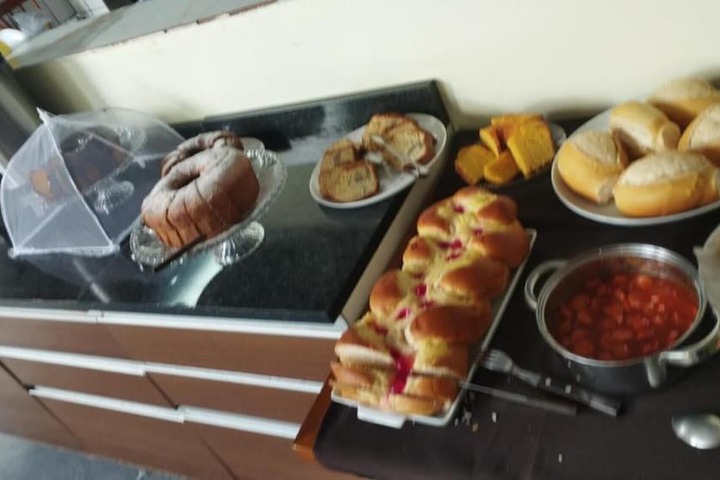 Breakfast/Coffee Service 22 of 27