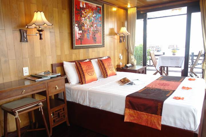 Room 15 of 35