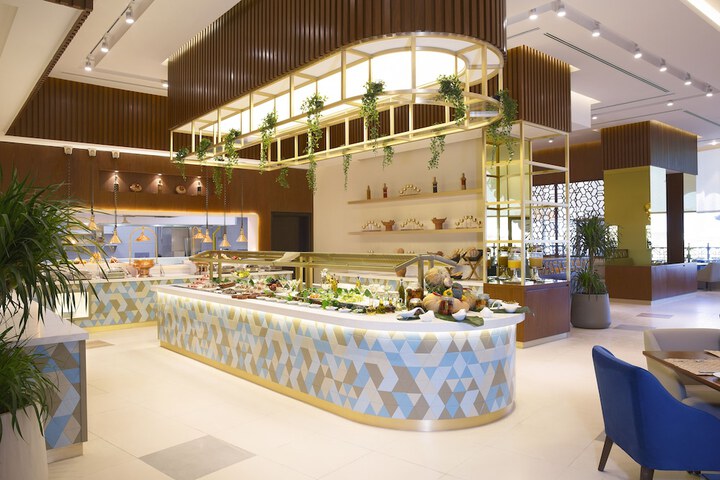Dining 75 of 91
