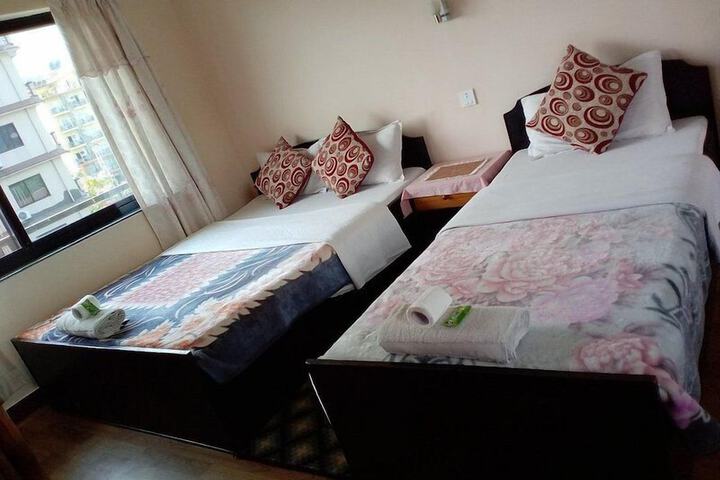 Room 8 of 19