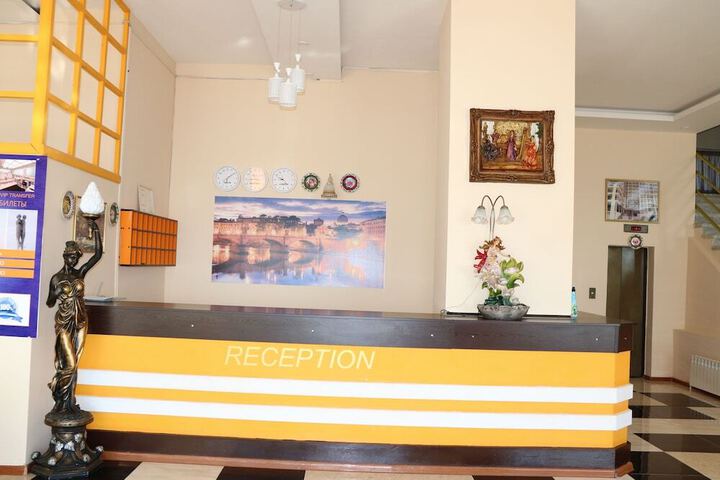 S BAKURI HOTEL