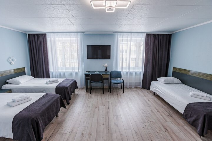 Room 44 of 82