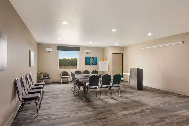 Meeting facility