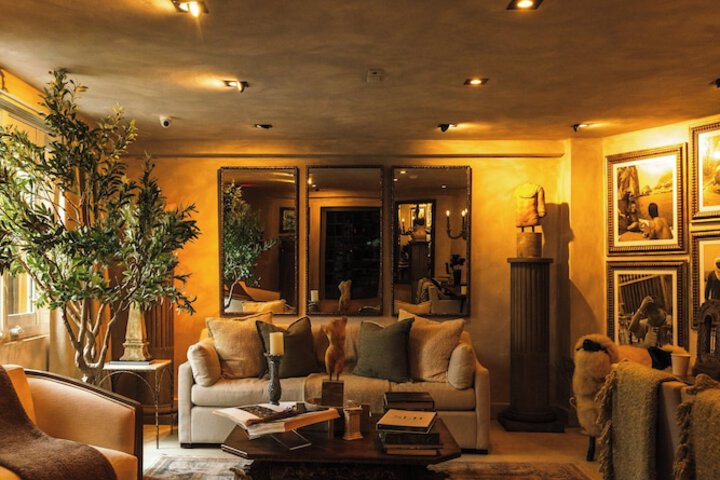 Hotel Interior 7 of 91