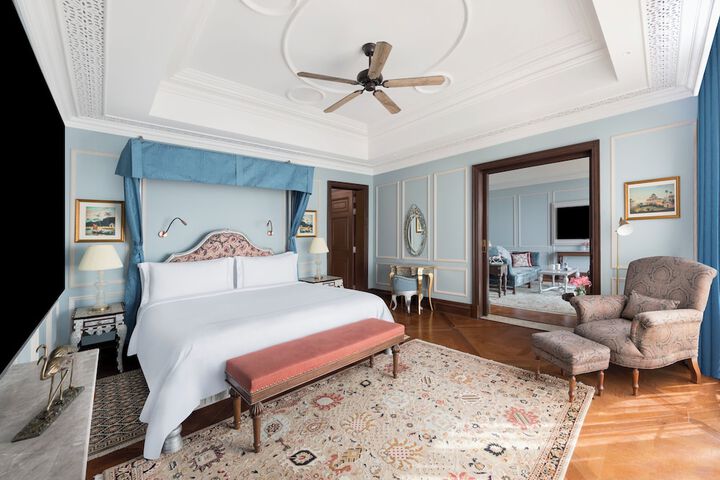 Room 20 of 320
