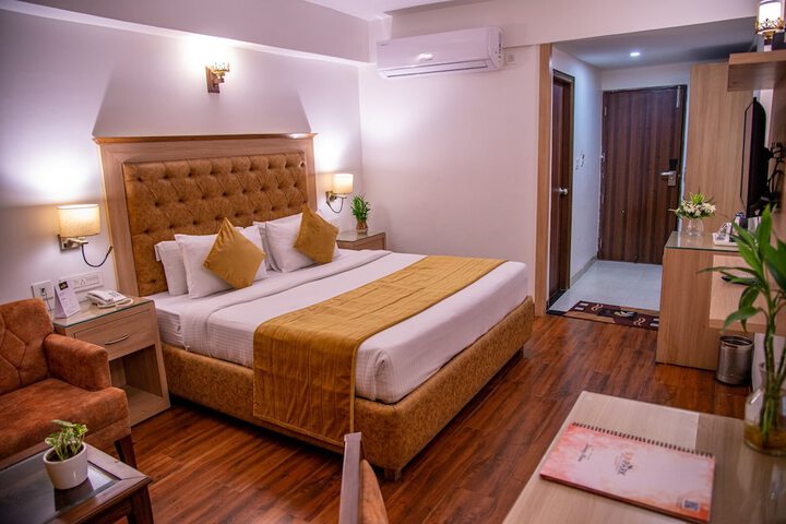 Room 21 of 49
