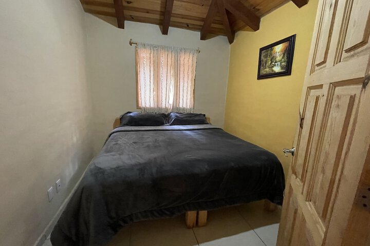 Room 2 of 116