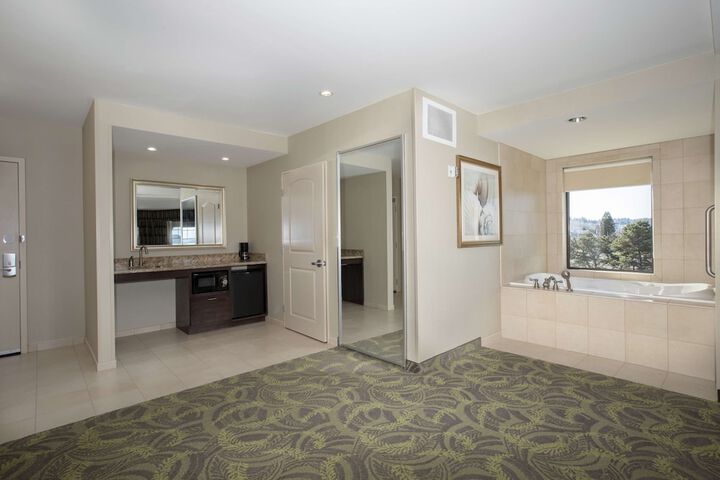 Minibar
