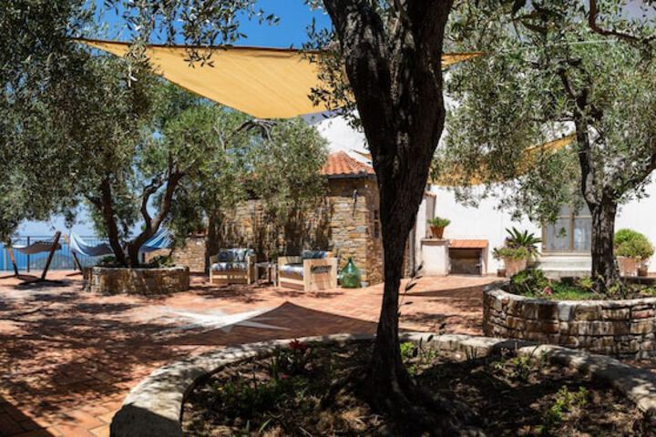 Terrace/Patio 89 of 101