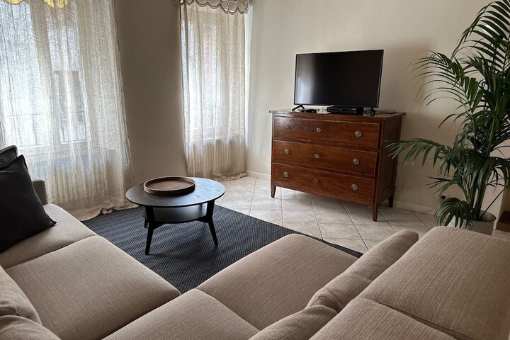 Room 99 of 140