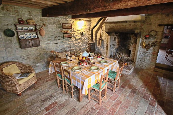 Dining 84 of 118