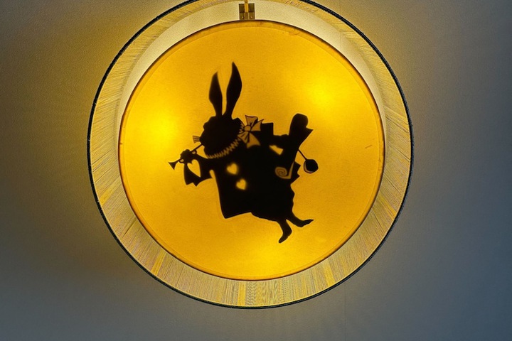 Room 21 of 42