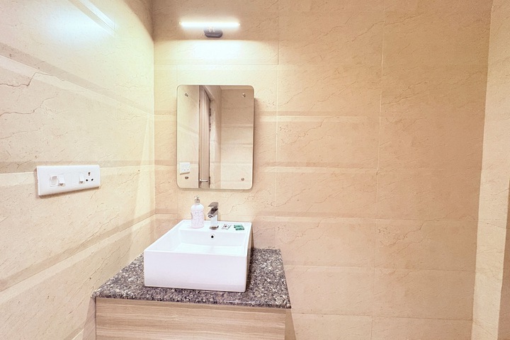 Room 19 of 27
