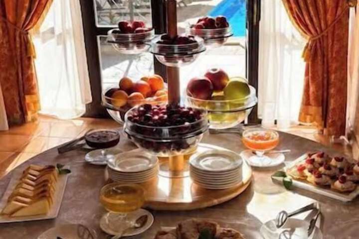 Dining 157 of 177