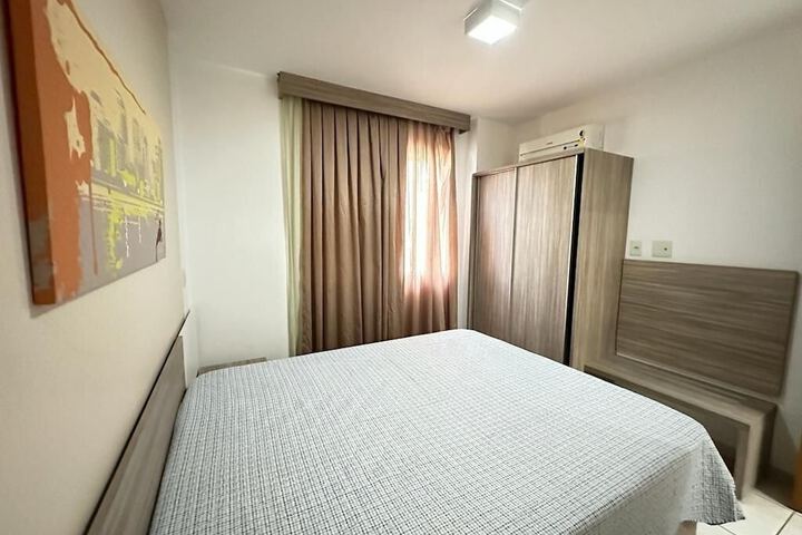 Room 4 of 23